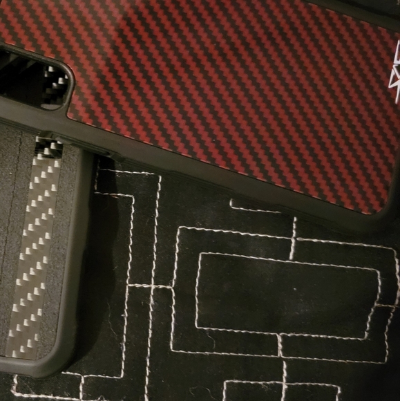 Iphone XS,X cases Marvel,Speck,Tech21 etc - Picture 3 of 13